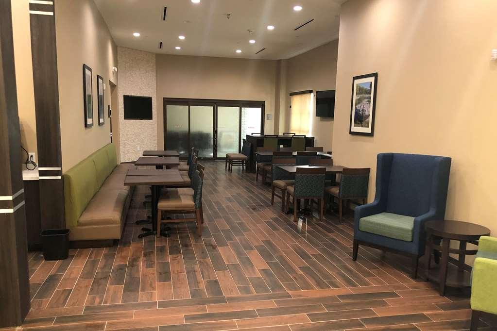 Comfort Suites Cedar Park Interior photo